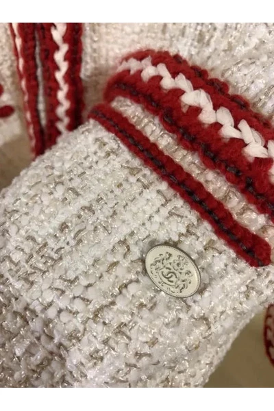 Chanel Vintage Vintage Jassen Pre-owned Jacket Beige 2 Chanel Vintage Vintage Jassen Pre-owned Jacket Beige - Afbeelding 2