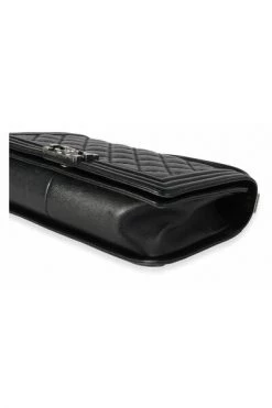 Chanel Vintage Vintage Tassen Chanel Black Quilted Whipstitch Calfskin New Boy Bag 4021190 Black