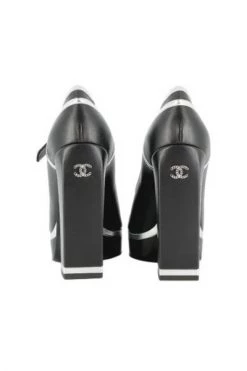 Chanel Vintage Vintage Schoenen Pre-owned Leather Heels Black