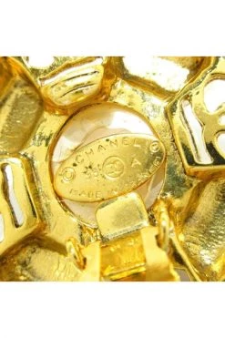 Chanel Vintage Vintage Sieraden Pre-owned Metal Earrings Yellow -Goedkope Chanel Vintage winkel 2ff2254875c1569716317678e62dda11