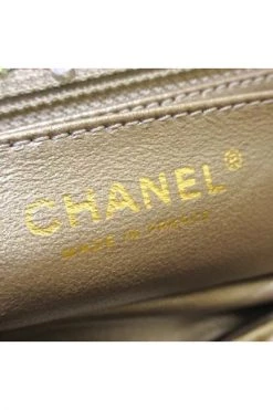 Chanel Vintage Vintage Tassen Pre-owned Suede Chanel Bags Yellow