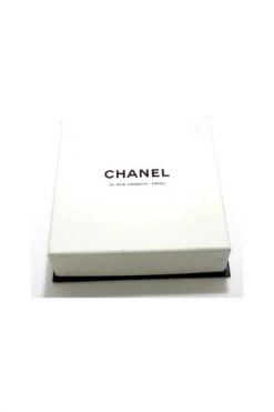 Chanel Vintage Vintage Sieraden Pre-owned Metal Brooches Yellow -Goedkope Chanel Vintage winkel 3a87f092e06b04b81349481f2e864033