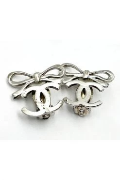 Chanel Vintage Vintage Sieraden Pre-owned Earrings Gray -Goedkope Chanel Vintage winkel 3b6a70bde705fa61ff8d705c1b4a279c
