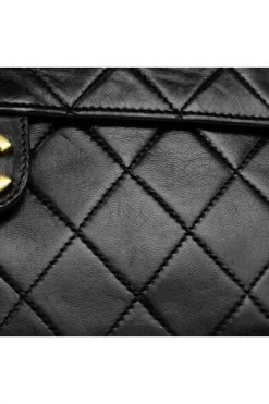 Chanel Vintage Vintage Tassen V Black -Goedkope Chanel Vintage winkel 3cb519f28f824317fa032affb394526b