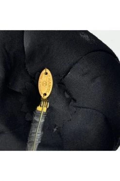 Chanel Vintage Vintage Sieraden Pre-owned Canvas Brooches Black -Goedkope Chanel Vintage winkel 535f3e47061dda0e92d9a77499c703b3