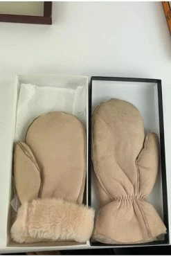 Chanel Vintage Vintage Accessoires Pre-owned Leather Gloves Beige -Goedkope Chanel Vintage winkel 62535d7913d52d555b81b1c4d493f580