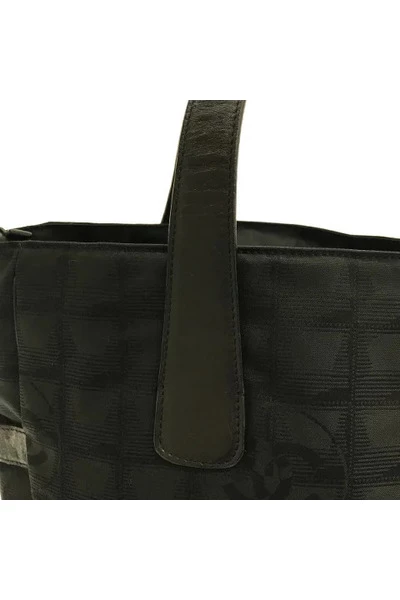 Chanel Vintage Vintage Tassen Pre-owned Nylon Totes Black 1 Chanel Vintage Vintage Tassen Pre-owned Nylon Totes Black