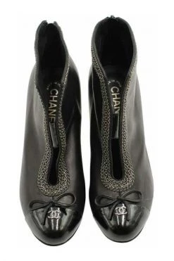 Chanel Vintage Vintage Schoenen Pre-owned Boots Black -Goedkope Chanel Vintage winkel 689af9bd887c7dd00b82206379b30c4e