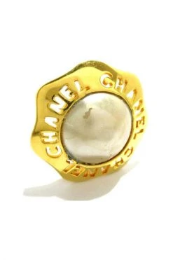 Chanel Vintage Vintage Sieraden Pre-owned Metal Earrings Yellow