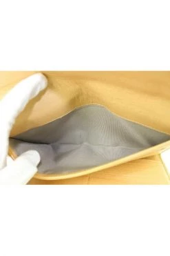 Chanel Vintage Vintage Accessoires Pre-owned Leather Wallets Yellow -Goedkope Chanel Vintage winkel 8aafb1a96183f152bd6db57c68deb6c9