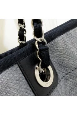 Chanel Vintage Vintage Tassen Pre-owned Tote Bags Gray -Goedkope Chanel Vintage winkel 8abd8cb097db79a3869ba32362952ea5