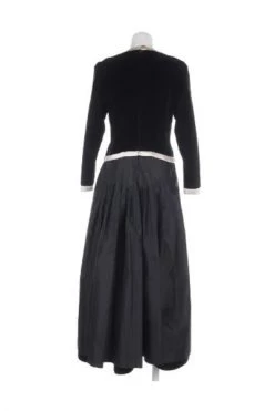 Chanel Vintage Vintage Jurken Pre-owned Fabric Dresses Black 9 Chanel Vintage Vintage Jurken Pre-owned Fabric Dresses Black -Goedkope Chanel Vintage winkel 935143f60fb5d36753e6e38661901743