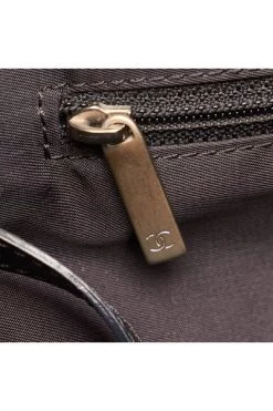 Chanel Vintage Vintage Tassen Pre-owned New Travel Line Nylon Handbag Black