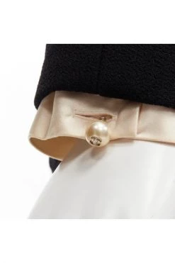 Chanel Vintage Vintage Jassen Pre-owned Wool Outerwear Black -Goedkope Chanel Vintage winkel 99938a8201181c05fdf0214d5e548a42