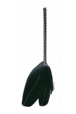 Chanel Vintage Vintage Tassen Pre-owned Mademoiselle Lock Vintage Flap Bag In Velvet With Giant Clasp Black