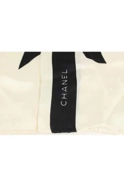 Chanel Vintage Vintage Accessoires Pre-owned Silk Scarves Beige 11 Chanel Vintage Vintage Accessoires Pre-owned Silk Scarves Beige -Goedkope Chanel Vintage winkel b7ecb280595858cc60283ff75cb45fb5