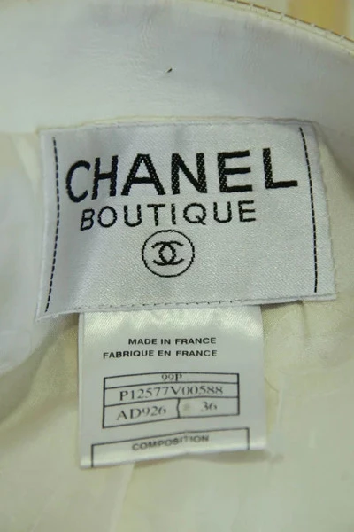 Chanel Vintage Vintage Jassen Pre-owned Leather Outerwear White 5 Chanel Vintage Vintage Jassen Pre-owned Leather Outerwear White - Afbeelding 5