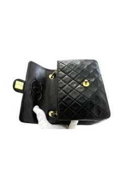 Chanel Vintage Vintage Tassen Pre-owned Leather Flap Bag Black -Goedkope Chanel Vintage winkel cc30819c4000c2fa0d1cd2c8da10fff0