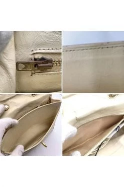 Chanel Vintage Vintage Tassen Pre-owned Leather Chanel-bags Beige