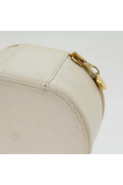 Chanel Vintage Vintage Tassen Pre-owned Leather Pouches White 1 Chanel Vintage Vintage Tassen Pre-owned Leather Pouches White