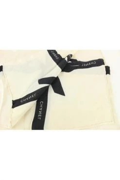 Chanel Vintage Vintage Accessoires Pre-owned Silk Scarves Beige 10 Chanel Vintage Vintage Accessoires Pre-owned Silk Scarves Beige -Goedkope Chanel Vintage winkel ebda0a4dba2fdecf3414592a60b4a5c9