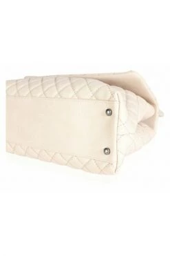 Chanel Vintage Vintage Tassen Chanel Light Beige Quilted Caviar Coco Top Handle Flap Bag 50249 Pink