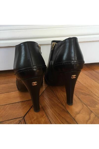 Chanel Vintage Vintage Schoenen Pre-owned Boots Black 1 Chanel Vintage Vintage Schoenen Pre-owned Boots Black